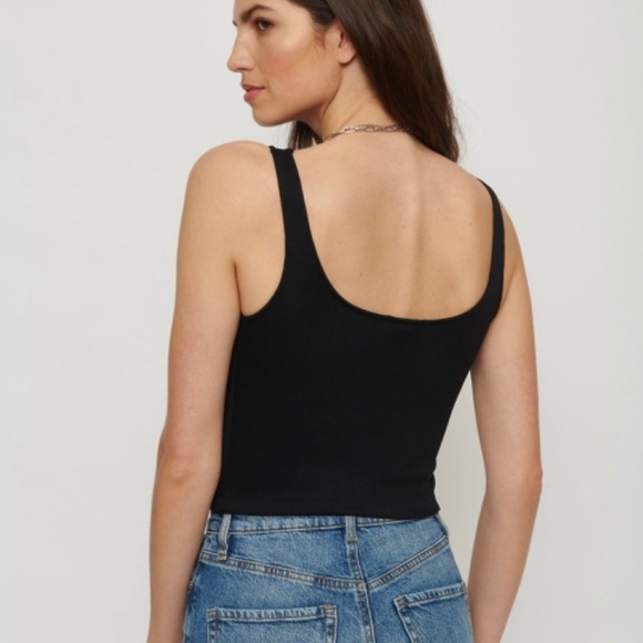 [SOLD] Dynamite Ribbed Tank Top in Black (XS) - Picture 2 of 3